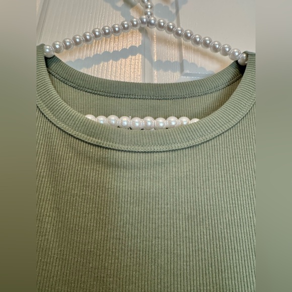 Women's SO tank top - ribbed - stretchy - olive green - worn once - BOGO offer - Picture 4 of 8